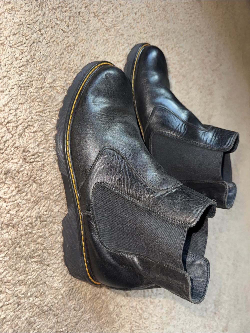 Black Chelsea Boots w/Yellow Stitching Unbranded size 39 Leather Made in Italy